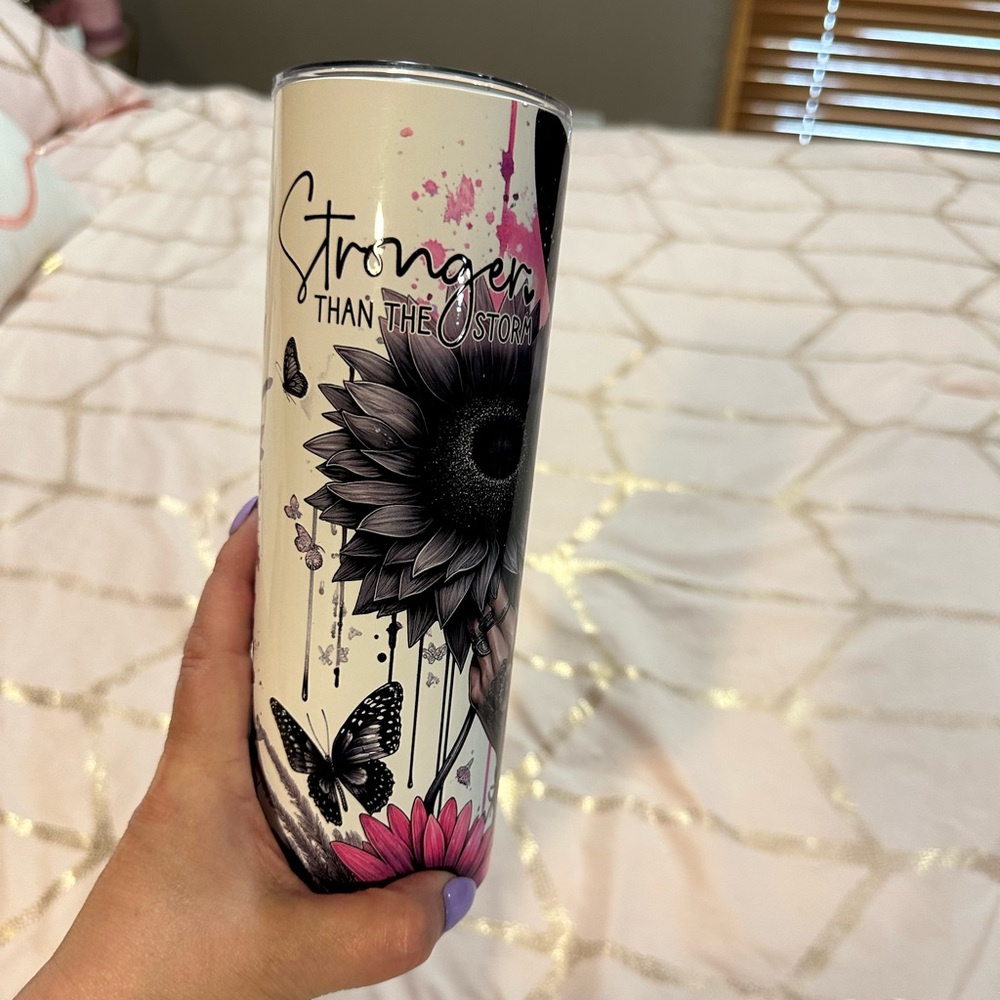 Stronger than the Storm Floral 20 oz Tumbler with straw NWT